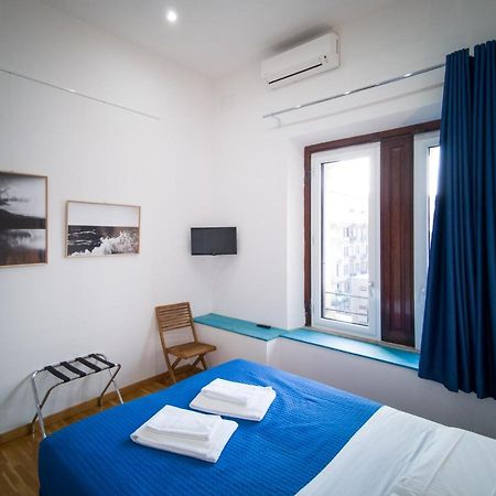 5 Sirene Bed & Breakfast เนเปิลส์ ภายนอก รูปภาพ