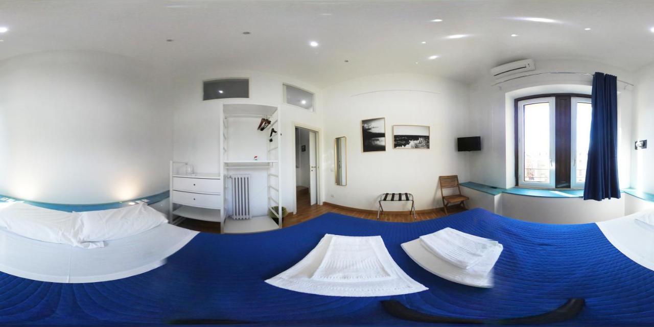 5 Sirene Bed & Breakfast เนเปิลส์ ภายนอก รูปภาพ